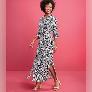 LOFT Linen maxi shirt dress, pineapple print, pockets, belt Size 8